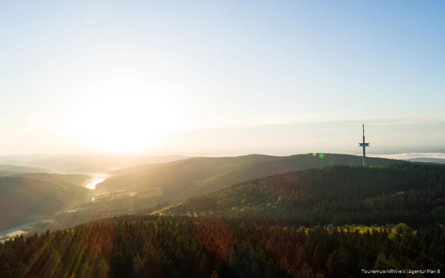 Weitblick über das Ebbegebirge bei Meinerzhagen.