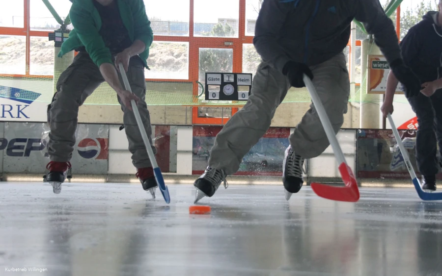 eissporthalle-willingen-funhockey c) kurbetrieb-willingen.jpg eissporthalle-willingen-funhockey c) kurbetrieb-willingen.jpg
