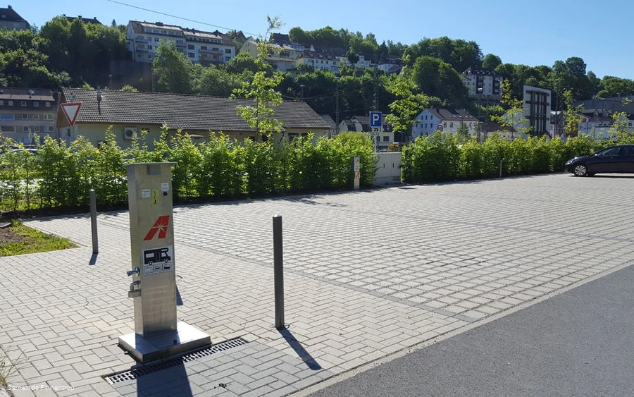 5 Wohnmobilstellplätze