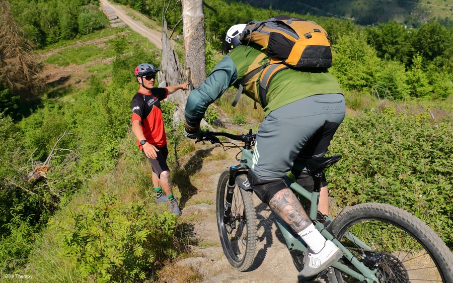 Bike T 4.jpg Bike T 4.jpg