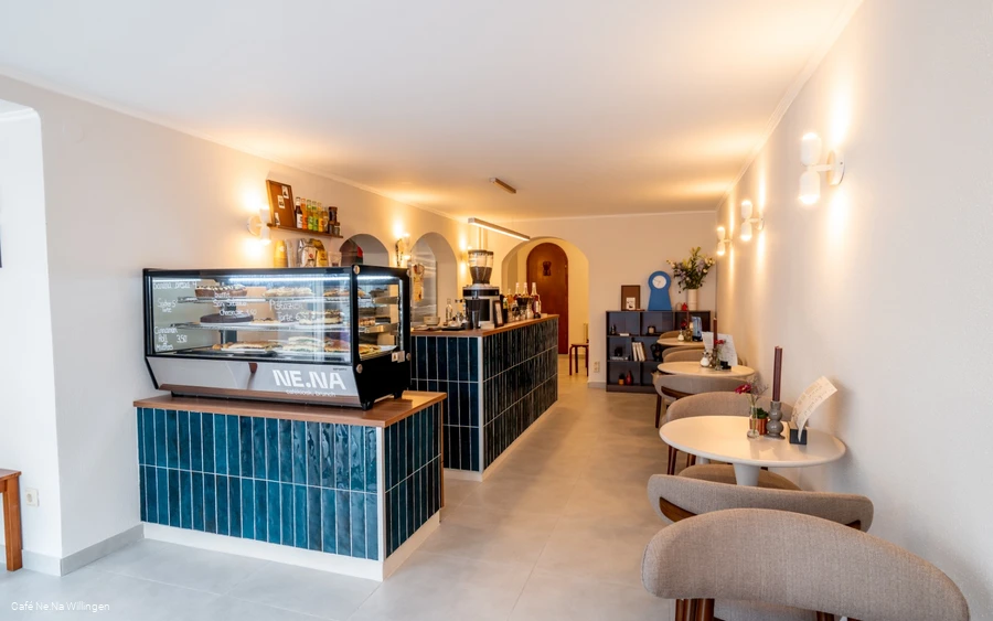 Theke und Innenraum Café Ne.Na
