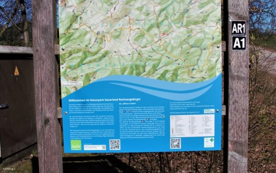 Infotafel Parkplatz Schlade