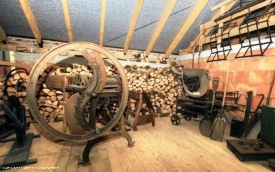 Ausstellungsraum Oldtimer-Museum Westheim