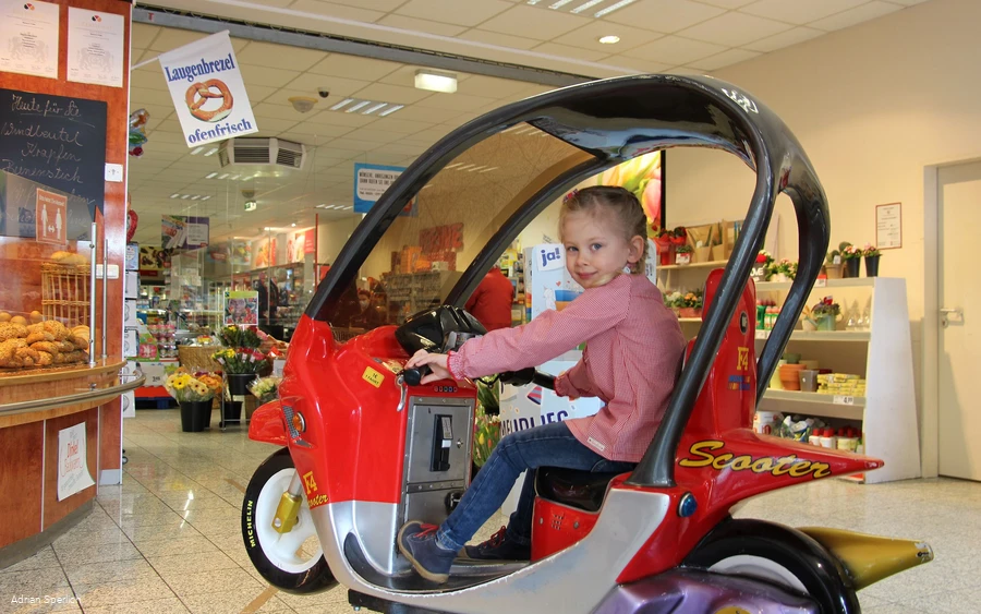 rewe-willingen-fahrgeschaeft.JPG