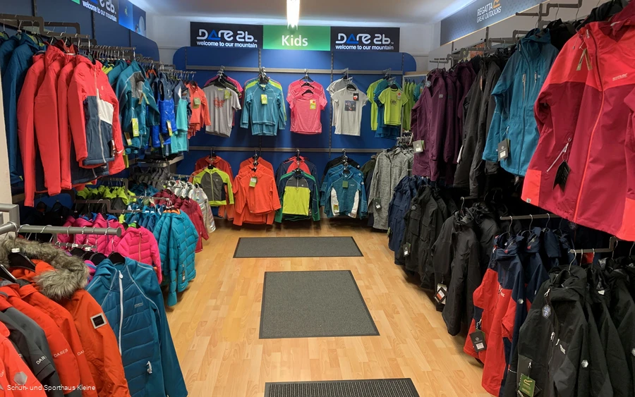 sport-kleine-bekleidung.jpg sport-kleine-bekleidung.jpg