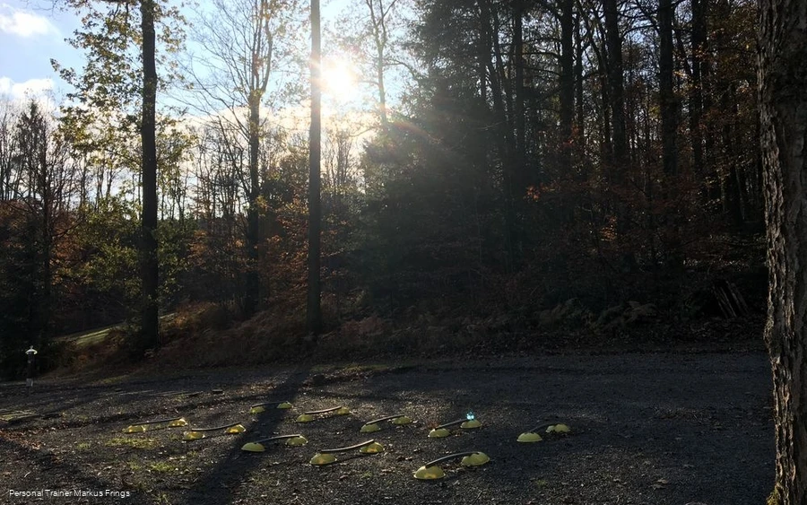Sport unter strahlend blauem Himmel