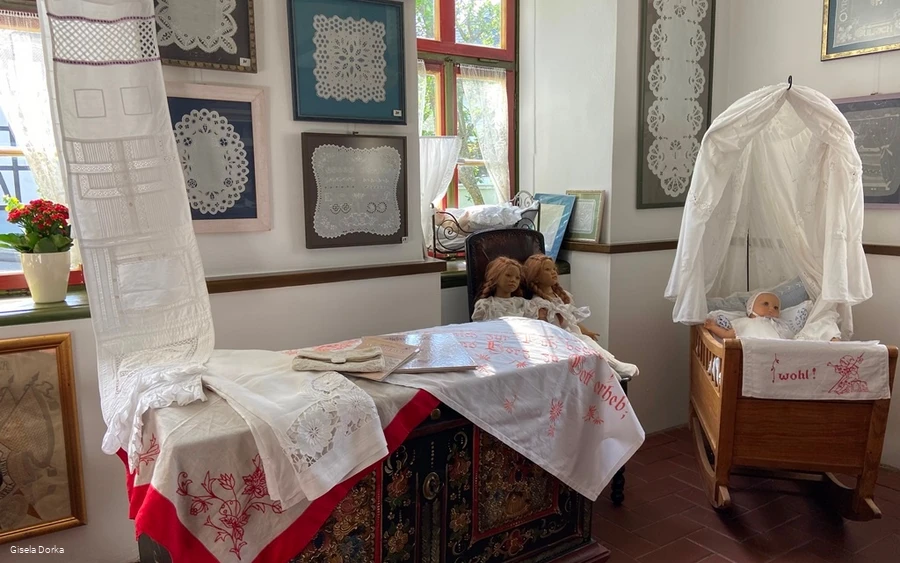 Stickereimuseum Exponate