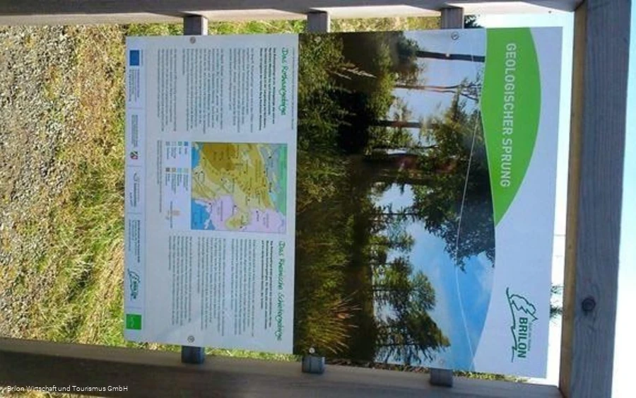 Infotafel Geologischer Sprung 5