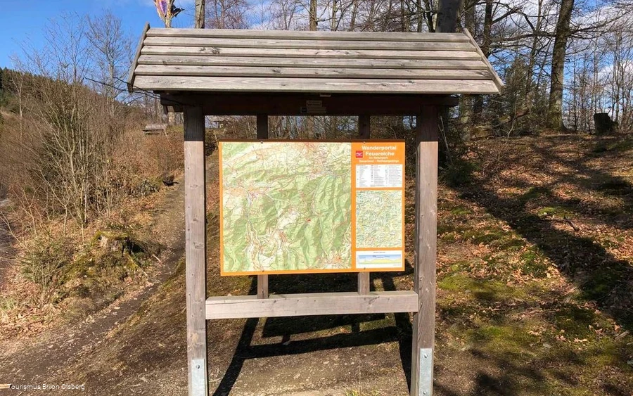 Wandertafel Rothaarsteig Feuereiche
