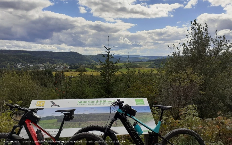Aussichtspunkt Hillekopf in Medebach-Küstelberg