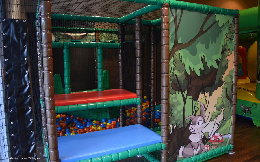 mini-eldorado-funbox-eingang.JPG mini-eldorado-funbox-eingang.JPG