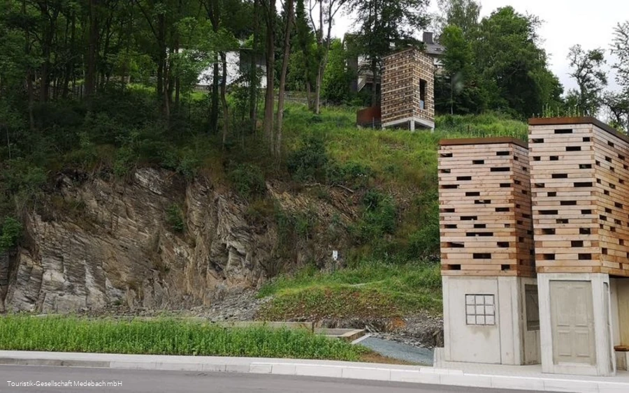 Mehrgenerationenplatz mit Open Mind Places in Refe