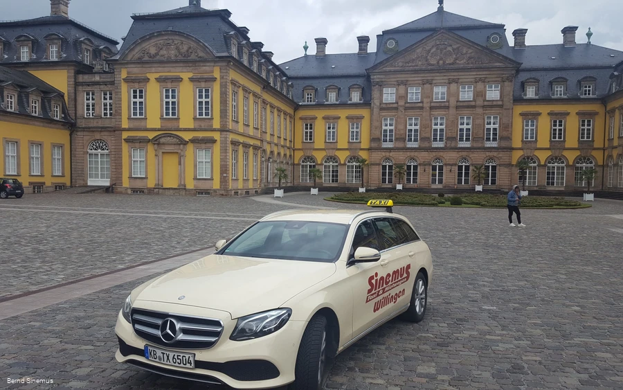 Taxi Web.jpg