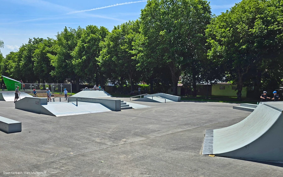 Goldpark-Skateanlage2-16zu9.jpg