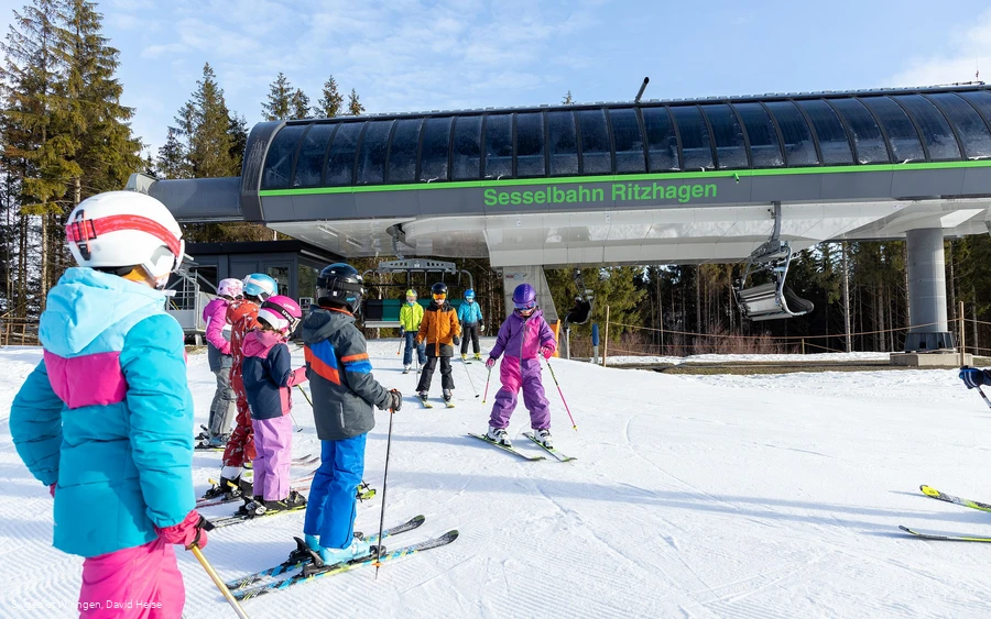Rodeln und Skifahren1.jpg