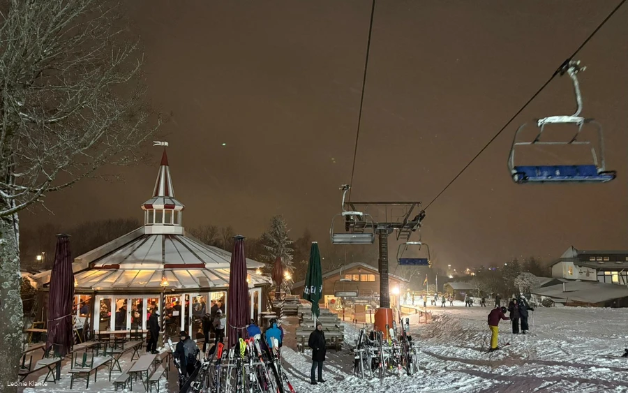Alm Salettl Winterberg_Winter_Flutlicht_2026.jpeg