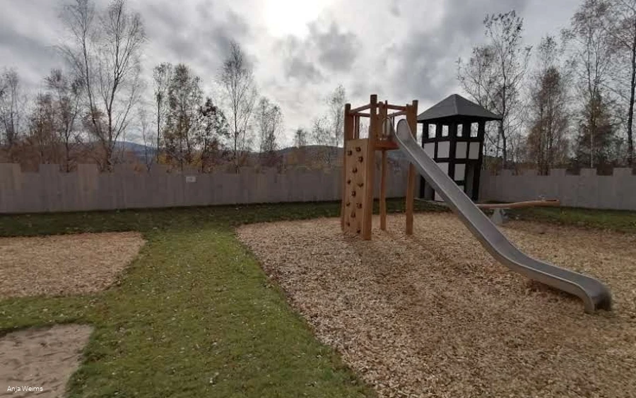 Ritterburg Spielplatz Eversberg