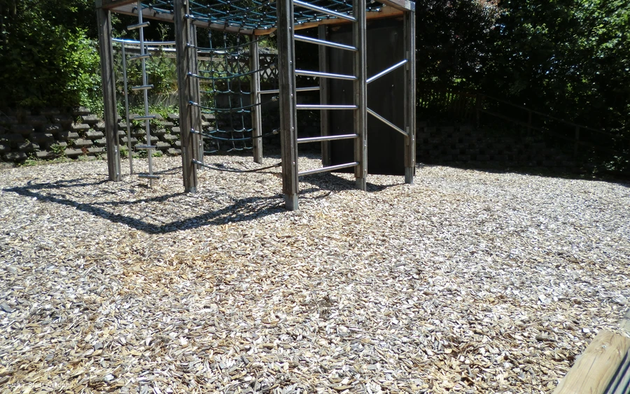 Werdohl_Spielplatz Mühlenschlad.JPG