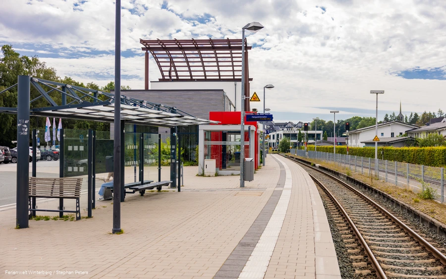 WINTERBERG_AUGUST_2023_TEIL1_STEPHANPETERSDESIGN.DE-090, Bahnhof.jpg