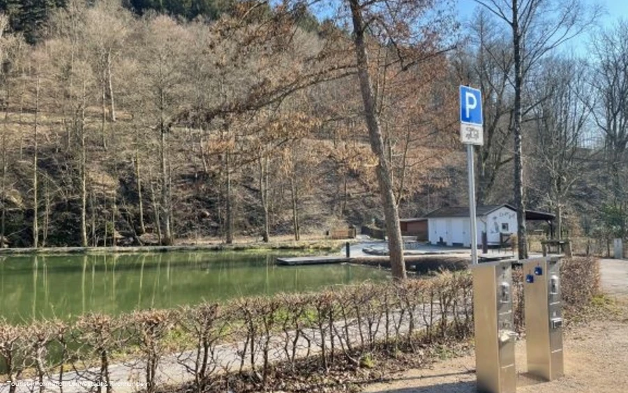 Wohnmobilstellplatz Kahnteich, Säule Wohnmobilstellplatz Kahnteich, Säule