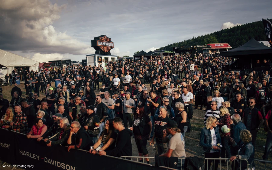 Harley-Days Willingen Publikum c) Anna Gala Photography.jpg Harley-Days Willingen Publikum c) Anna Gala Photography.jpg