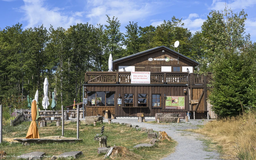 Wisent-Hütte