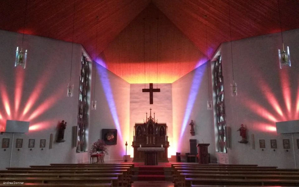 Farbenglanzkirche Oberschledorn