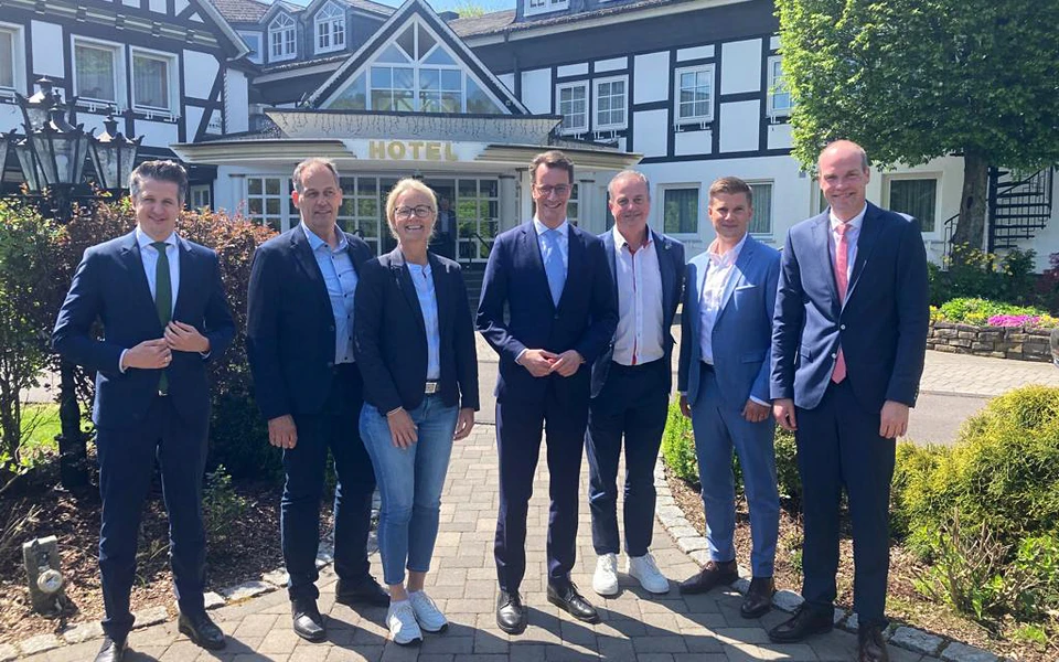 PI_Minister President Wüst visits the Sauerland.jpg