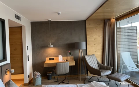 Hotel-Diedrich-Room-Balcony-PhotoHotelDiedrich.jpg