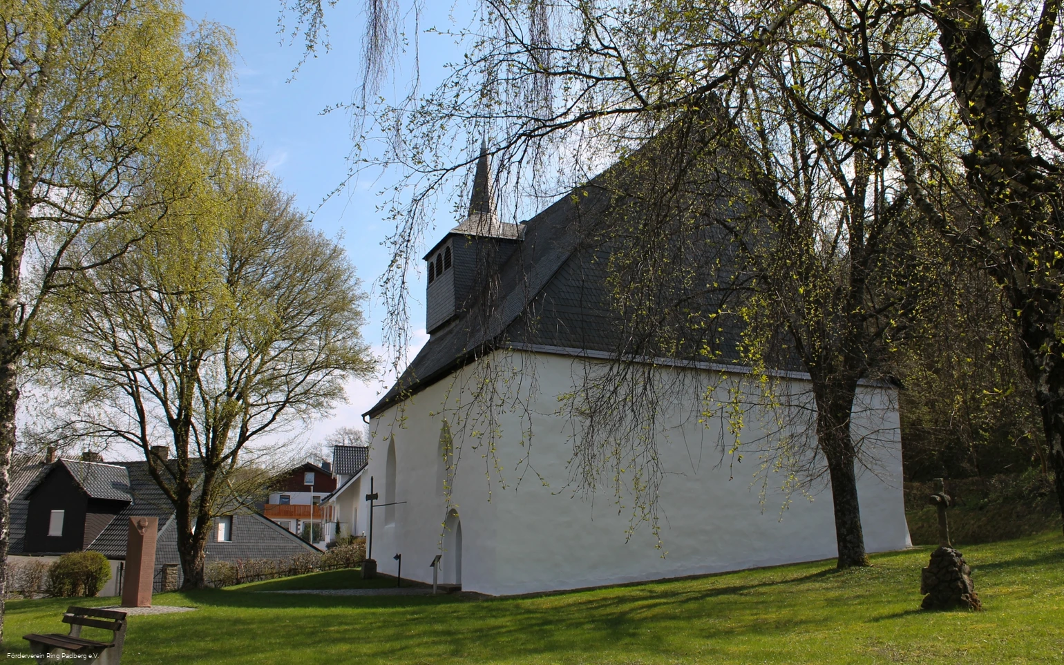 Alte Kirche St. Petrus Padberg