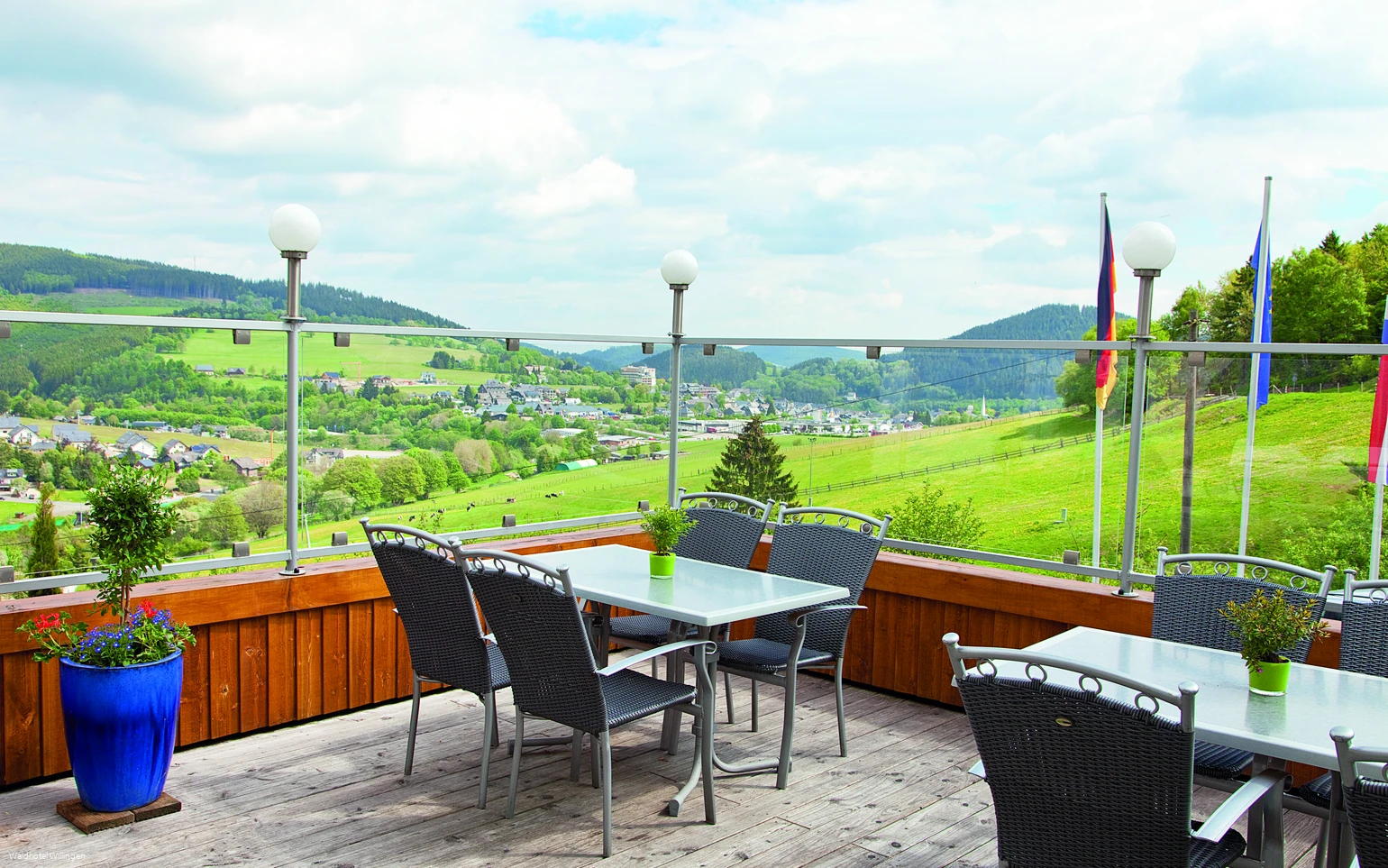 Terrasse Waldhotel Willingen.jpg
