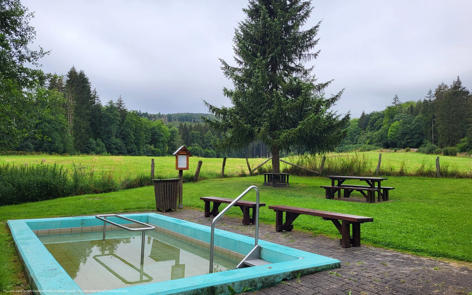 Tretbecken Glindfeld