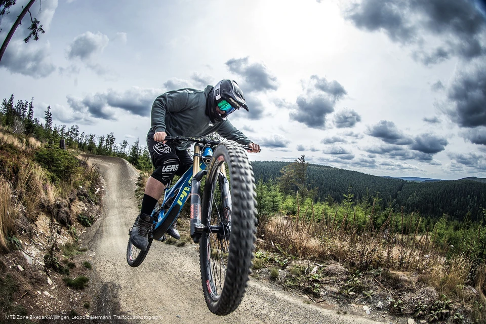 flowtrail-willingen-titalbild c) leopold-hermann-mtb-zone-bikepark-willingen.jpg flowtrail-willingen-titalbild c) leopold-hermann-mtb-zone-bikepark-willingen.jpg