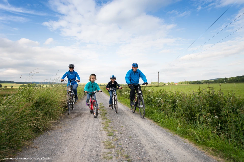 Auf dem Fahrrad durchs Ederbergland Auf dem Fahrrad durchs Ederbergland