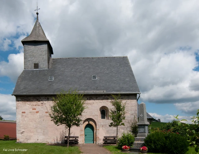kirche-schweinsbuehl c) Kai Uwe Schröter.jpg