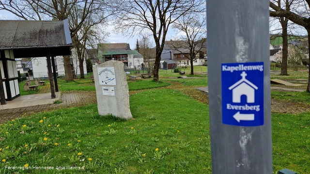 Kapellenweg Eversberg am Minigolfplatz