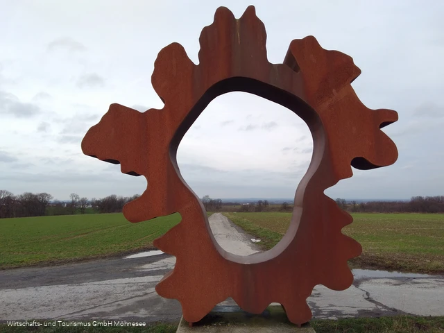 Wegmarke Kontur Fernsicht Soest.jpg