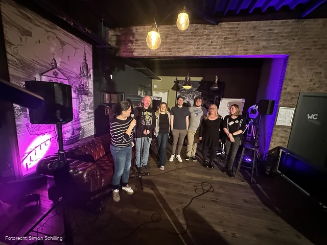 2026-03-20 Davina Poetry Slam@Simon Schilling.jpeg