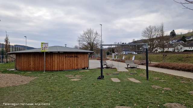 Dorf-Spielplatz Wehrstapel 