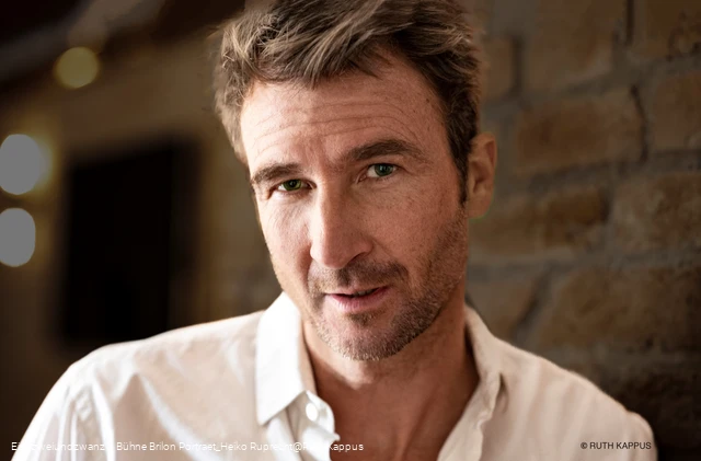 2026-03-23 Einszweiundzwanzig Bühne Brilon Portraet_Heiko Ruprecht@Ruth Kappus.jpg