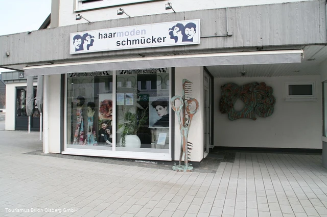 Haarmoden Schmücker