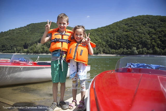 Bootfahren am Diemelsee - Fotograf Sabrinity.jpg