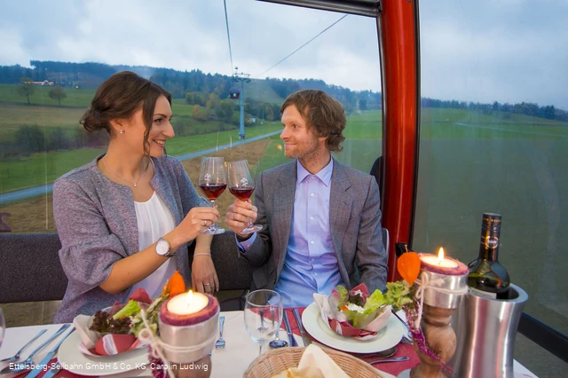 gondeldinner_c__ettelsberg-seilbahn.jpg