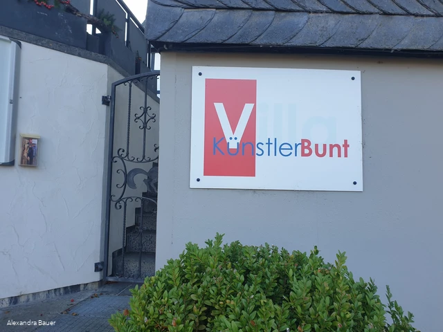 Villa Künstlerbunt