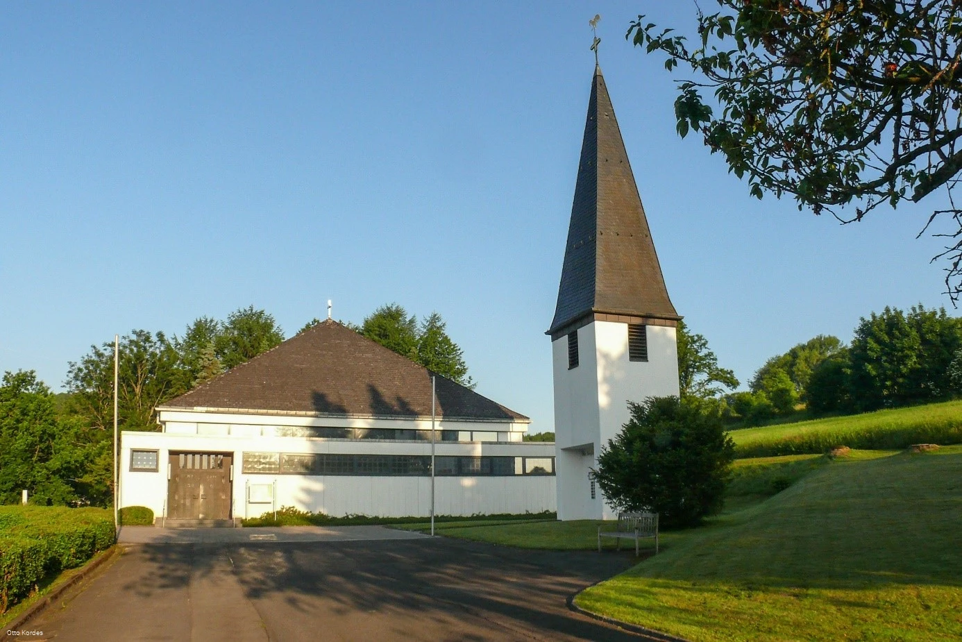 Kulturkirche SIlberg außen.jpg