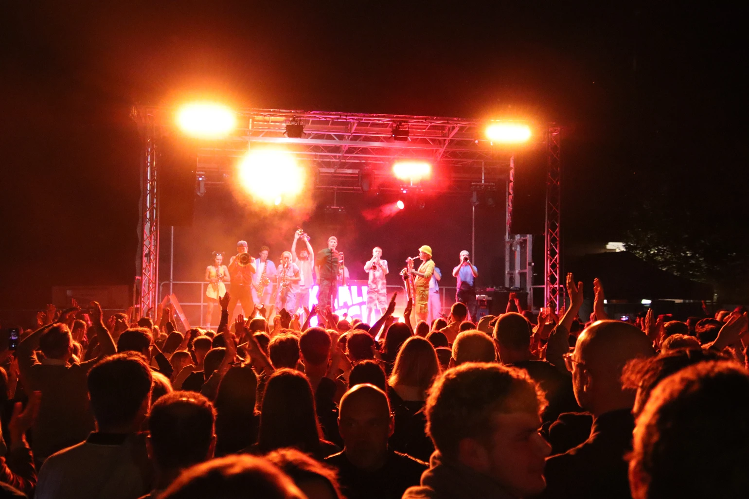 2025_SPK_Sparkassen_HenneSeefest_011_Sa.JPG 2025_SPK_Sparkassen_HenneSeefest_011_Sa.JPG