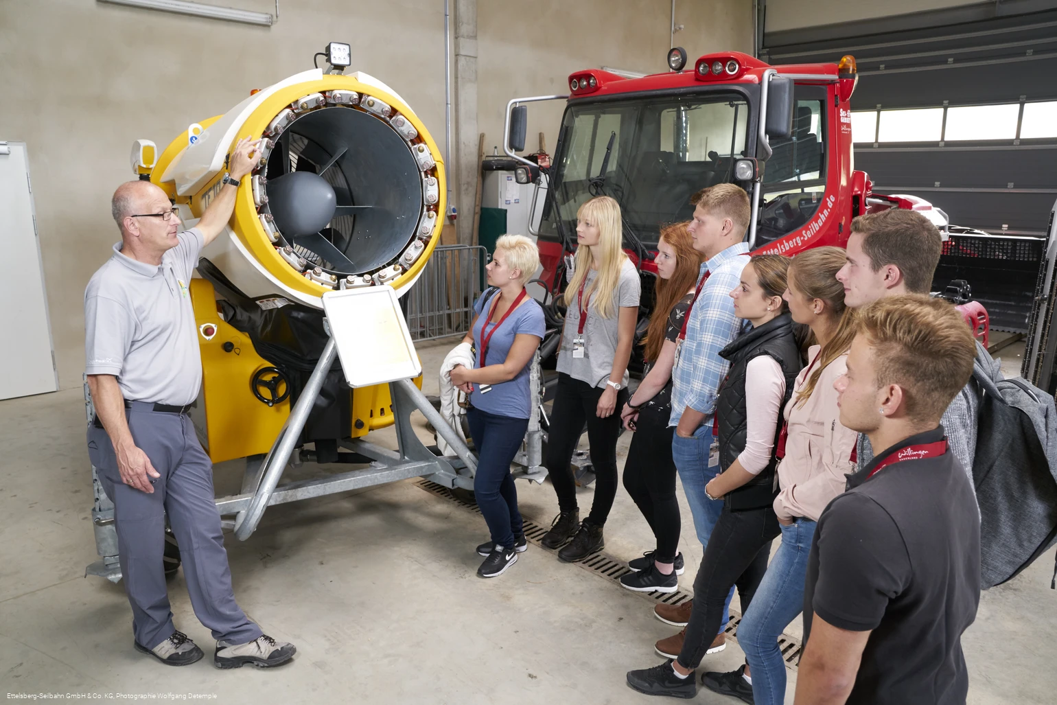 Technikführung Seilbahn.jpg Technikführung Seilbahn.jpg