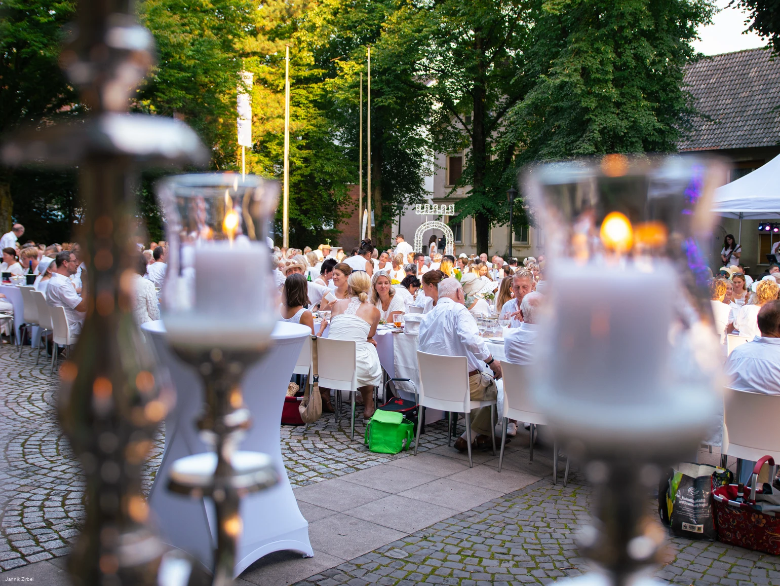 Diner En Blanc