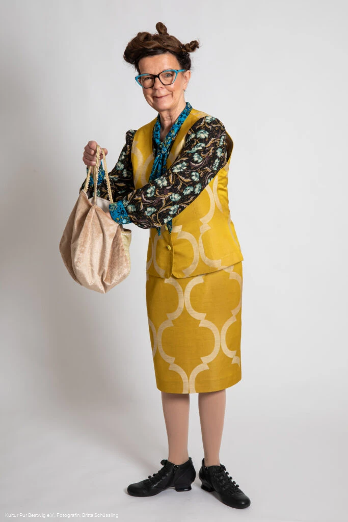 FriedaBraun_Ausgeheckt_hoch_-Forotgrafin-Britta-Schuessling