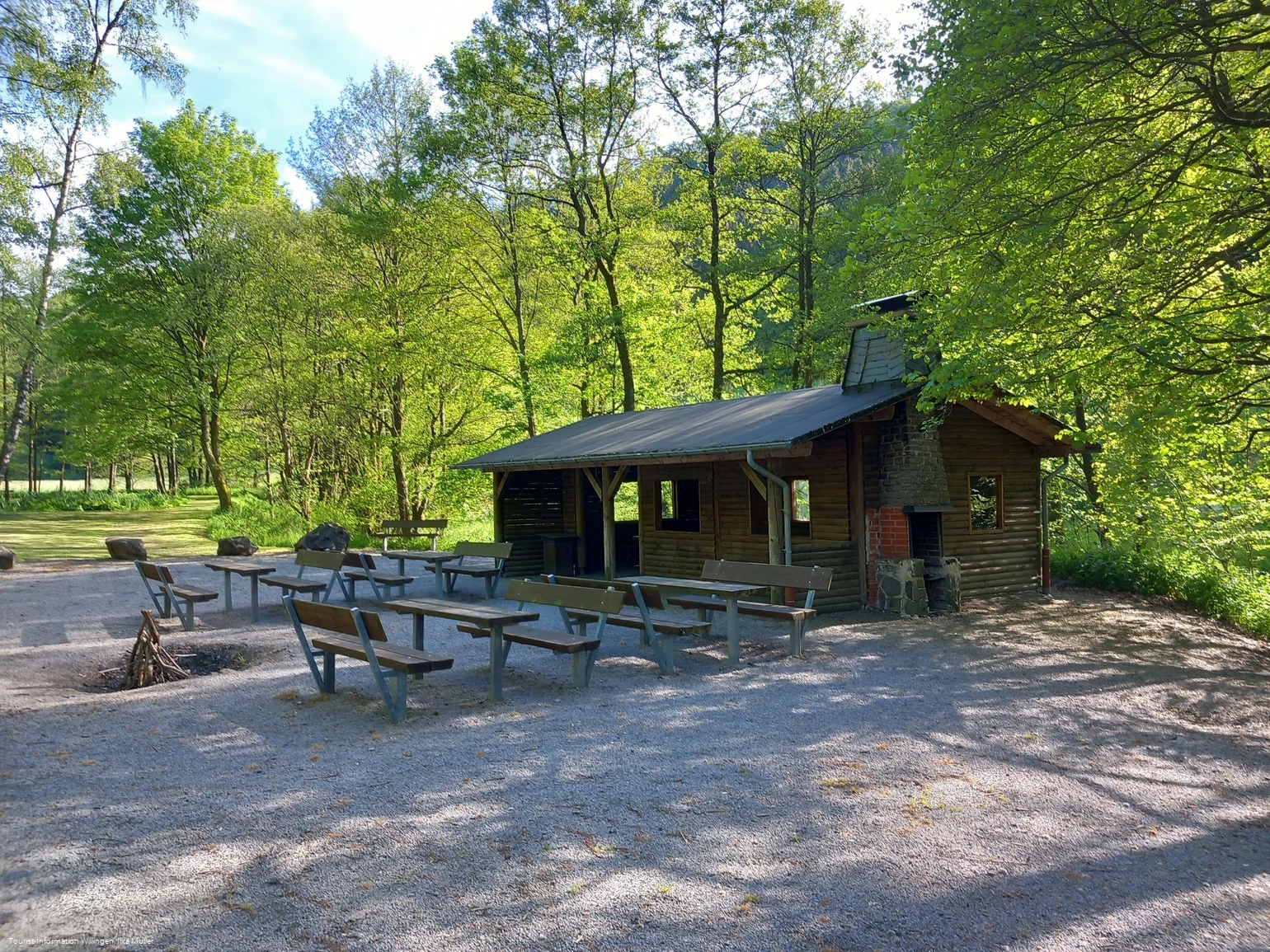 Grillstation Schwalefeld